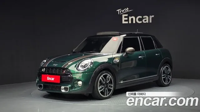 MINI Cooper 2018
