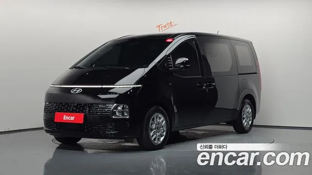 Hyundai Staria 2025