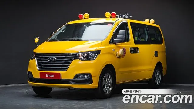 Hyundai Starex 2019
