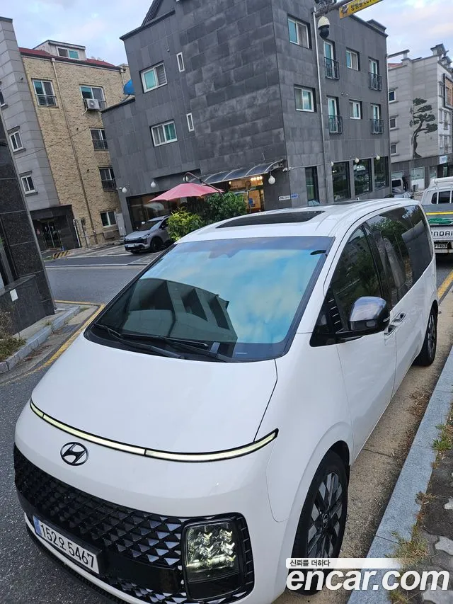 Hyundai Staria 2024