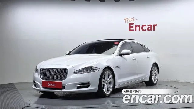 Jaguar XJ 2013