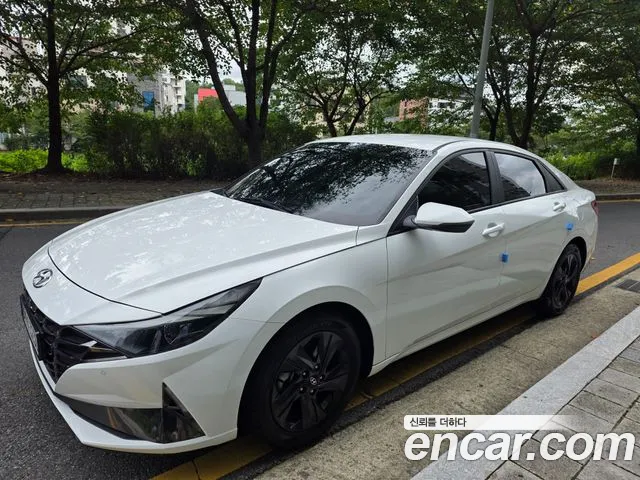 Hyundai Avante 2022
