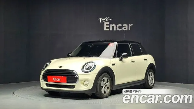MINI Cooper 2019