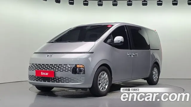 Hyundai Staria 2024