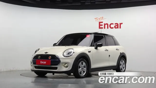 MINI Cooper 2016