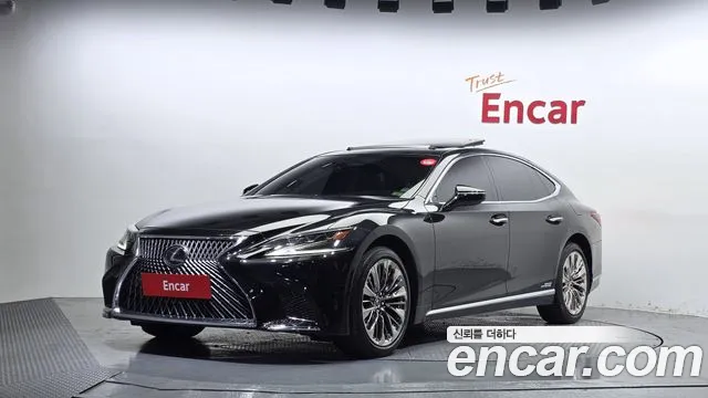 Lexus LS 2018