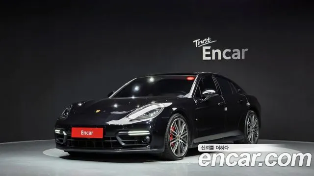 Porsche Panamera 2019