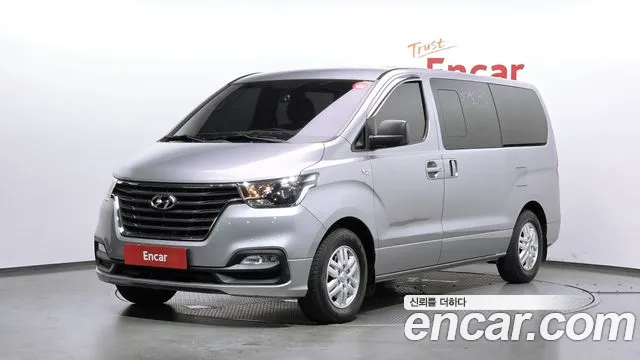 Hyundai Starex 2019
