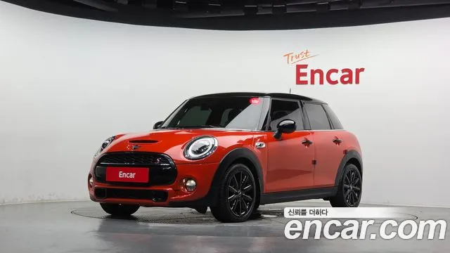 MINI Cooper 2019