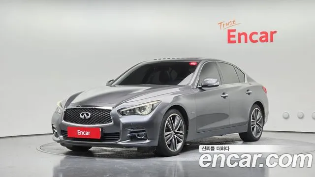 Infiniti Q50 2014