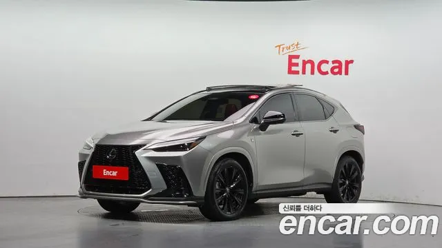 Lexus NX 2024