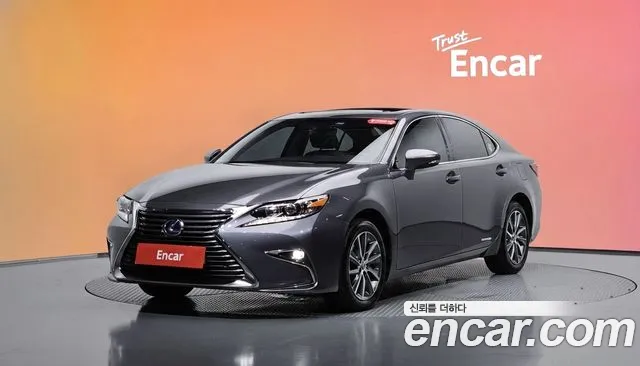 Lexus ES 2016