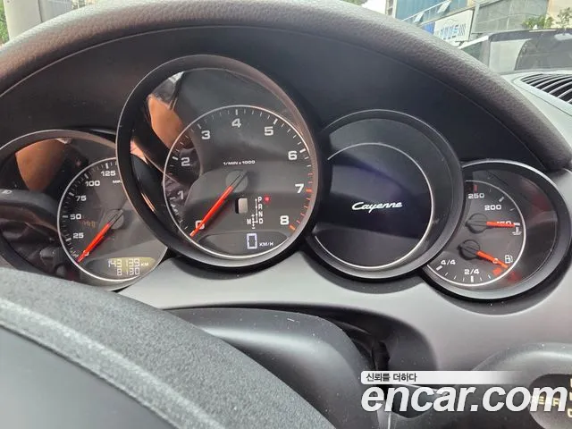 Porsche Cayenne 2012