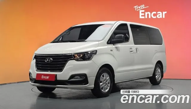 Hyundai Starex 2019