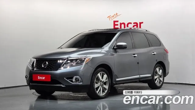 Nissan Pathfinder 2016