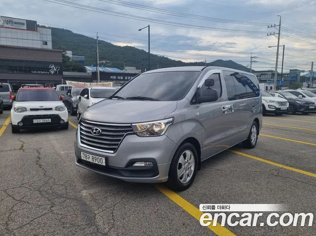 Hyundai Starex 2018