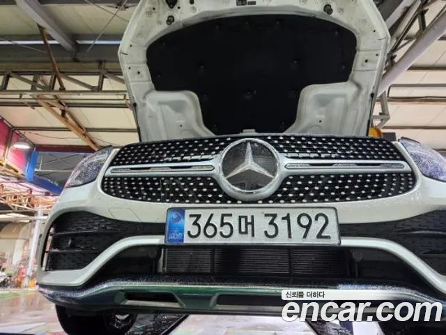 Mercedes-Benz GLC-Class 2020