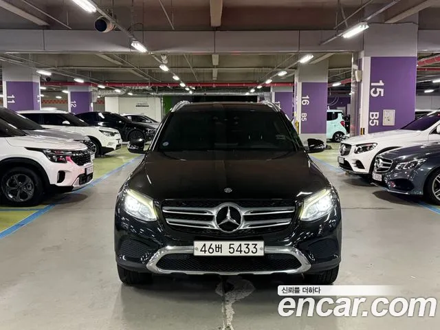 Mercedes-Benz GLC-Class 2016