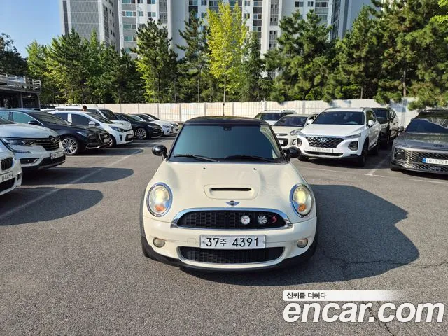 MINI Cooper 2010