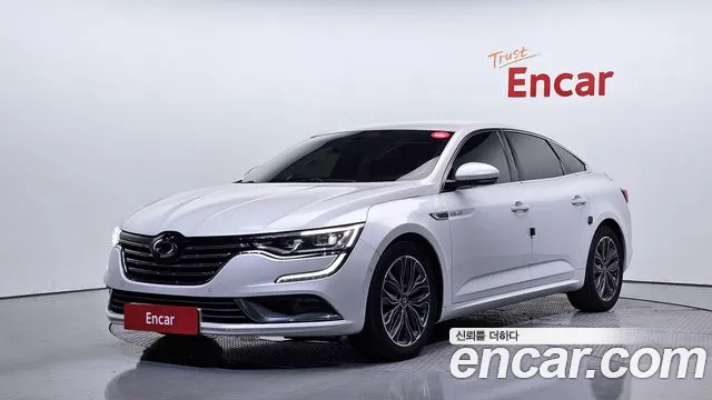 Renault SM6 2016