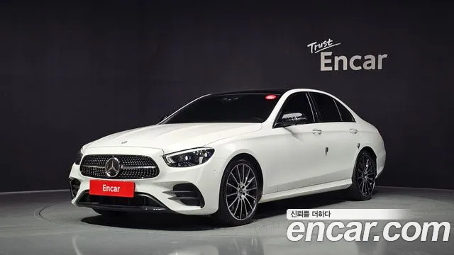 Mercedes-Benz E-Class 2023