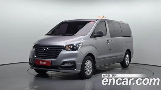 Hyundai Starex 2018