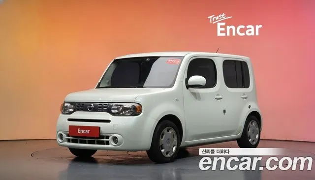 Nissan Cube 2011
