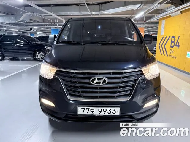 Hyundai Starex 2019