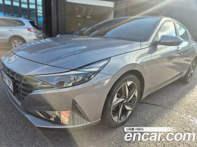 Hyundai Avante 2020