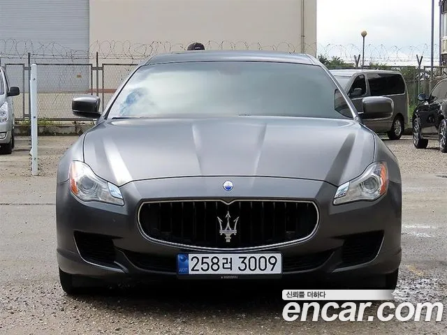 Maserati Quattroporte 2015