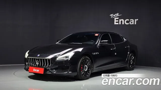 Maserati Quattroporte 2015