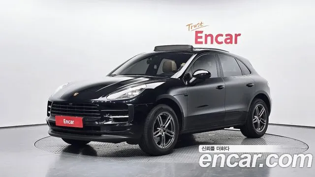 Porsche Macan 2021