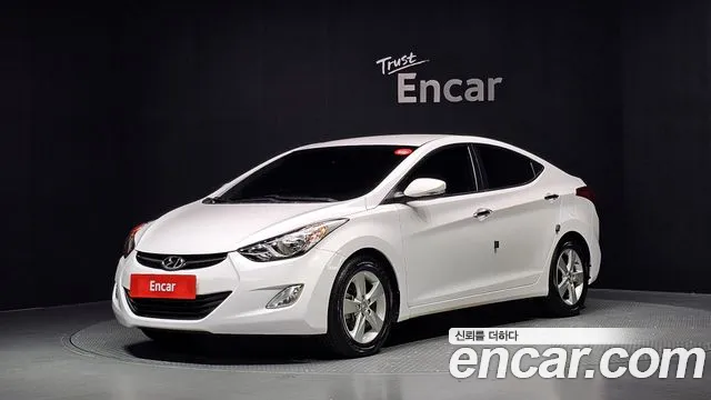 Hyundai Avante 2013