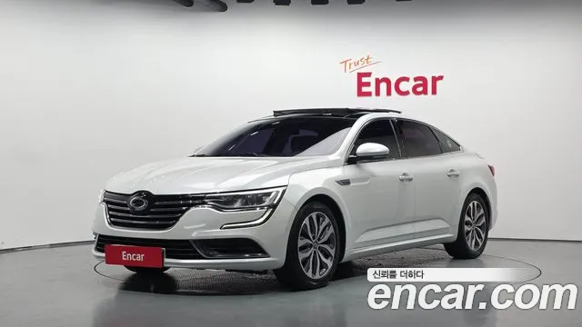 Renault SM6 2016