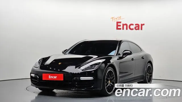 Porsche Panamera 2018