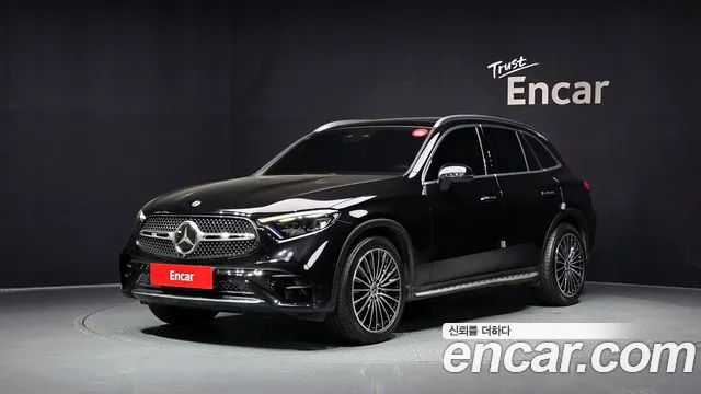 Mercedes-Benz GLC-Class 2024