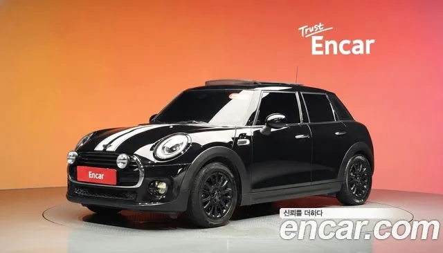 MINI Cooper 2016