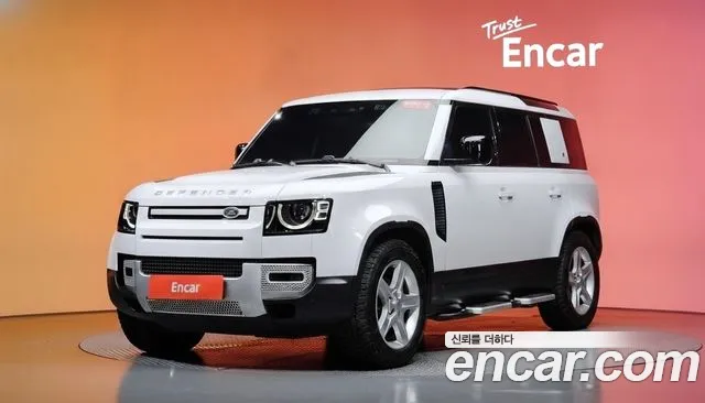 Land Rover Defender 2021
