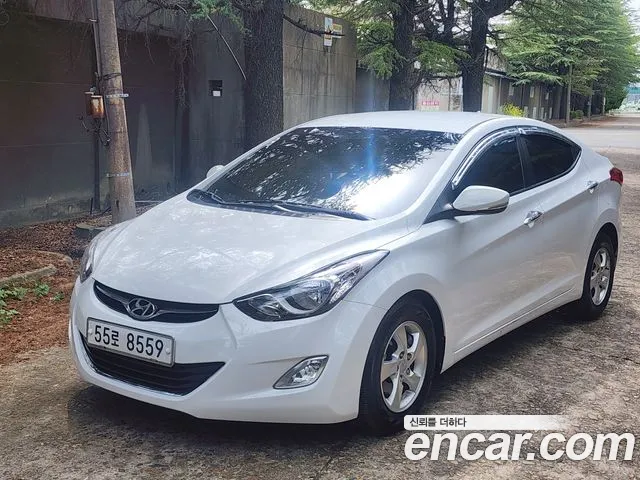 Hyundai Avante 2011