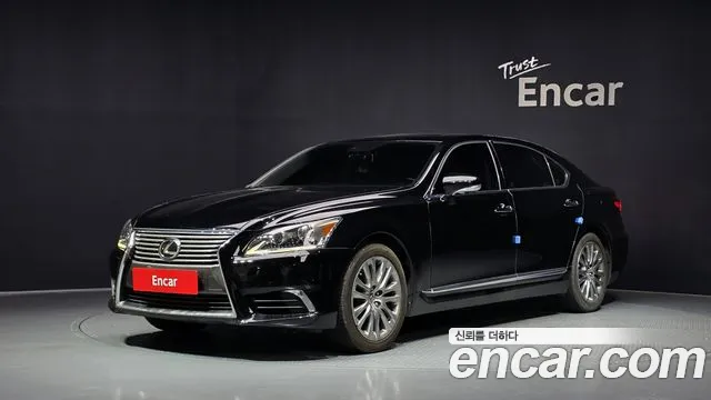 Lexus LS 2013