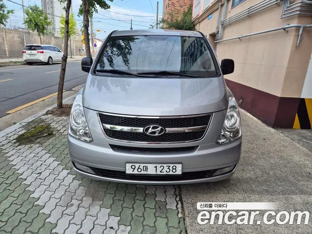 Hyundai Starex 2013