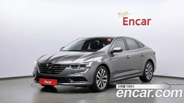 Renault SM6 2016