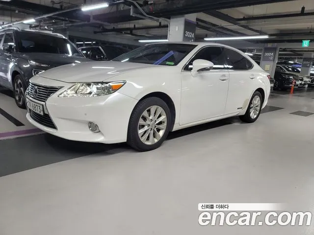 Lexus ES 2012