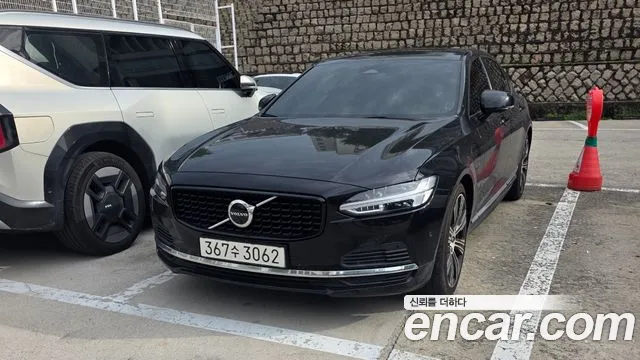 Volvo S90 2022