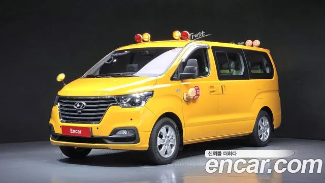 Hyundai Starex 2018