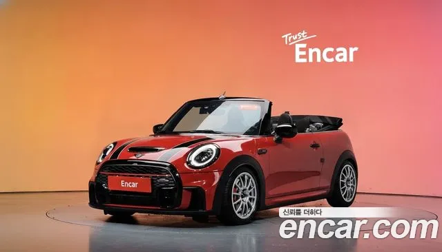 MINI Cooper Convertible 2021