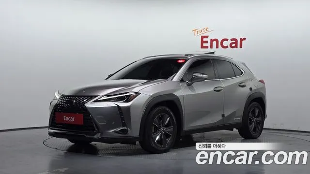 Lexus UX 2019