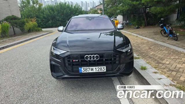 Audi SQ8 2020