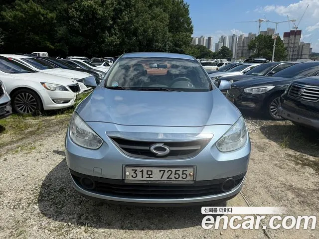 Renault SM3 2011