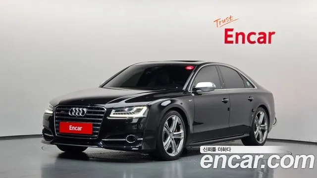 Audi S8 2014